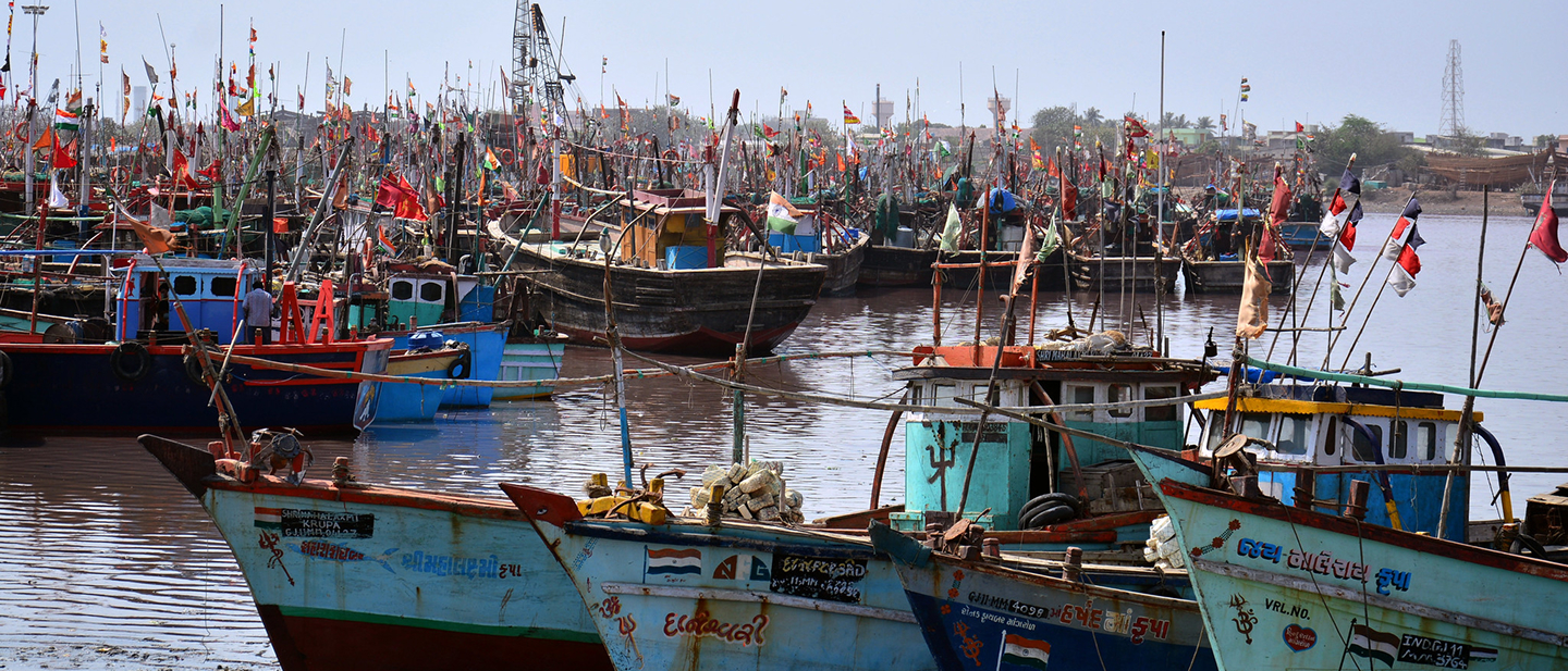 gmb--fishery-harbor-port-at-veraval-emjay-construction